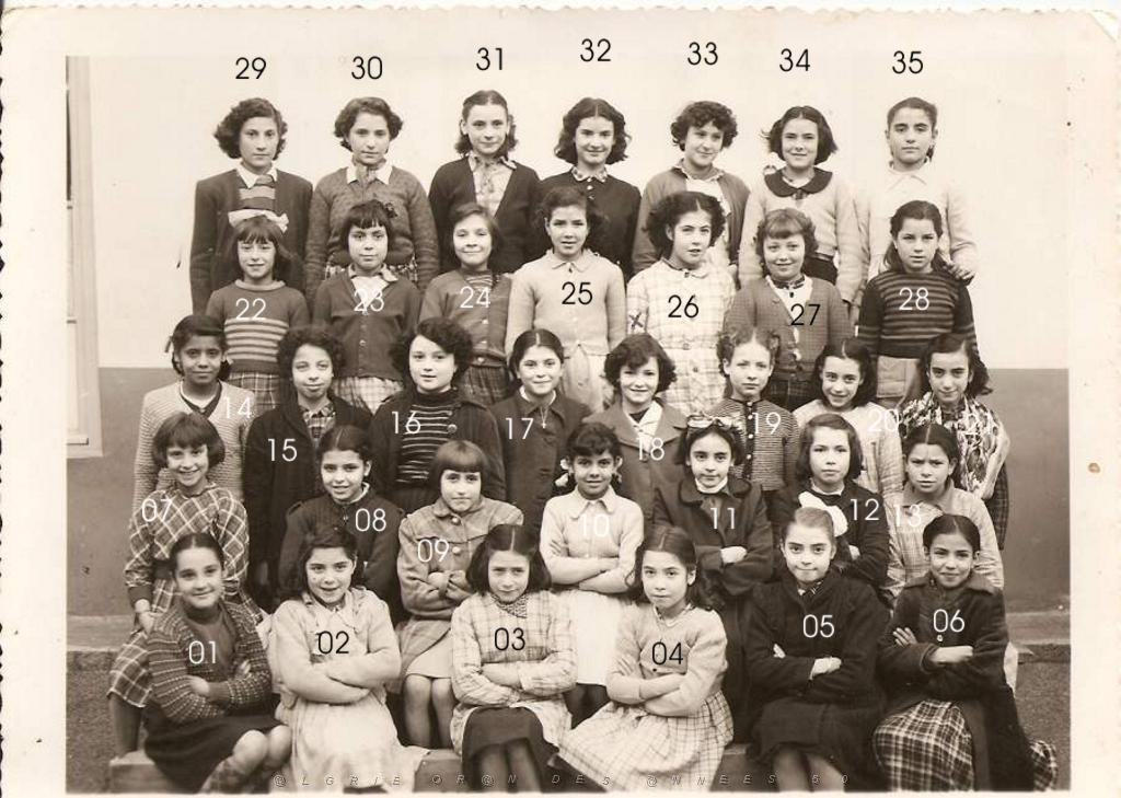 ECOLE DU MUSEE FILLES 19XX XXX N09.jpg